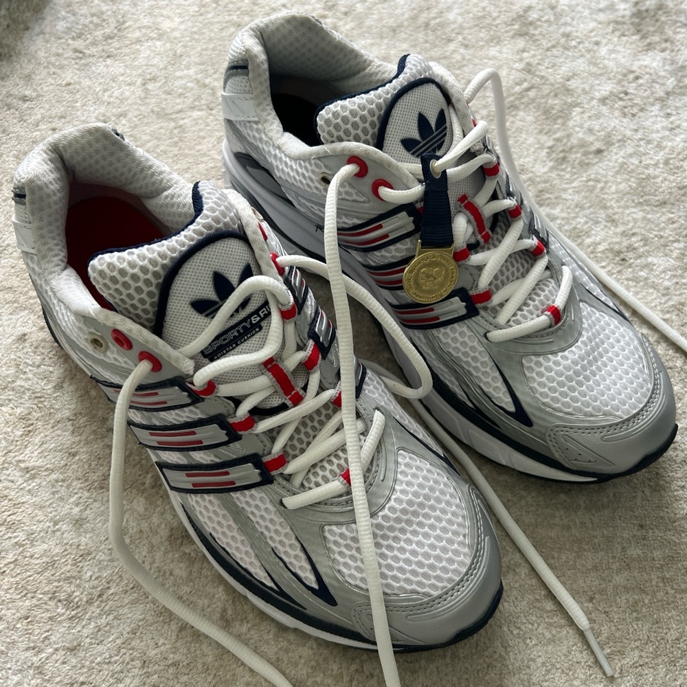 ***SOLD***

Adidas - Sporty & Rich - White and Navy Sneakers